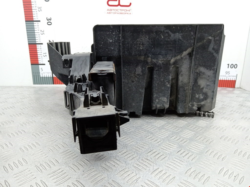 Крепление АКБ (корпус/подставка) OPEL Vivaro A 2001-2014