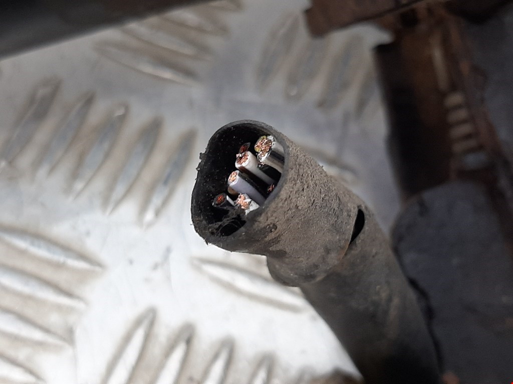 Фаркоп (прицепное устройство) OPEL Zafira A 1999-2005