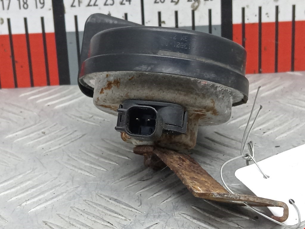 Сигнал звуковой (гудок клаксон) FORD Focus I 1998-2005