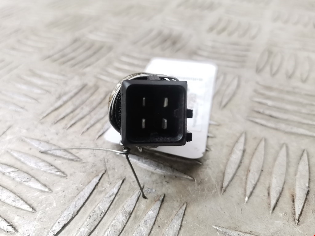 Датчик температуры (охлаждающей жидкости) RENAULT Megane II 2002-2009