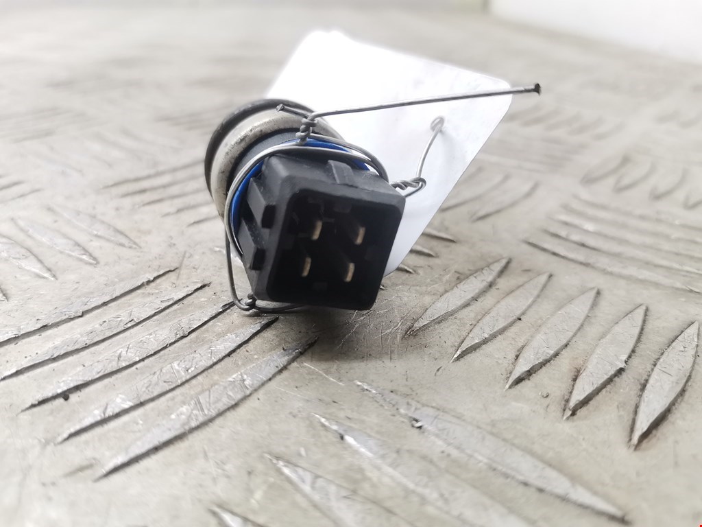 Датчик температуры (охлаждающей жидкости) SEAT Toledo 1998-2004