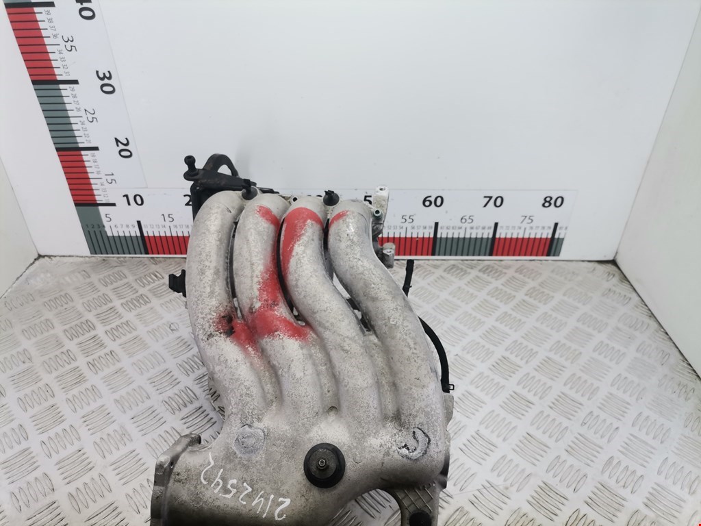 Коллектор впускной VOLKSWAGEN Bora 1998-2005