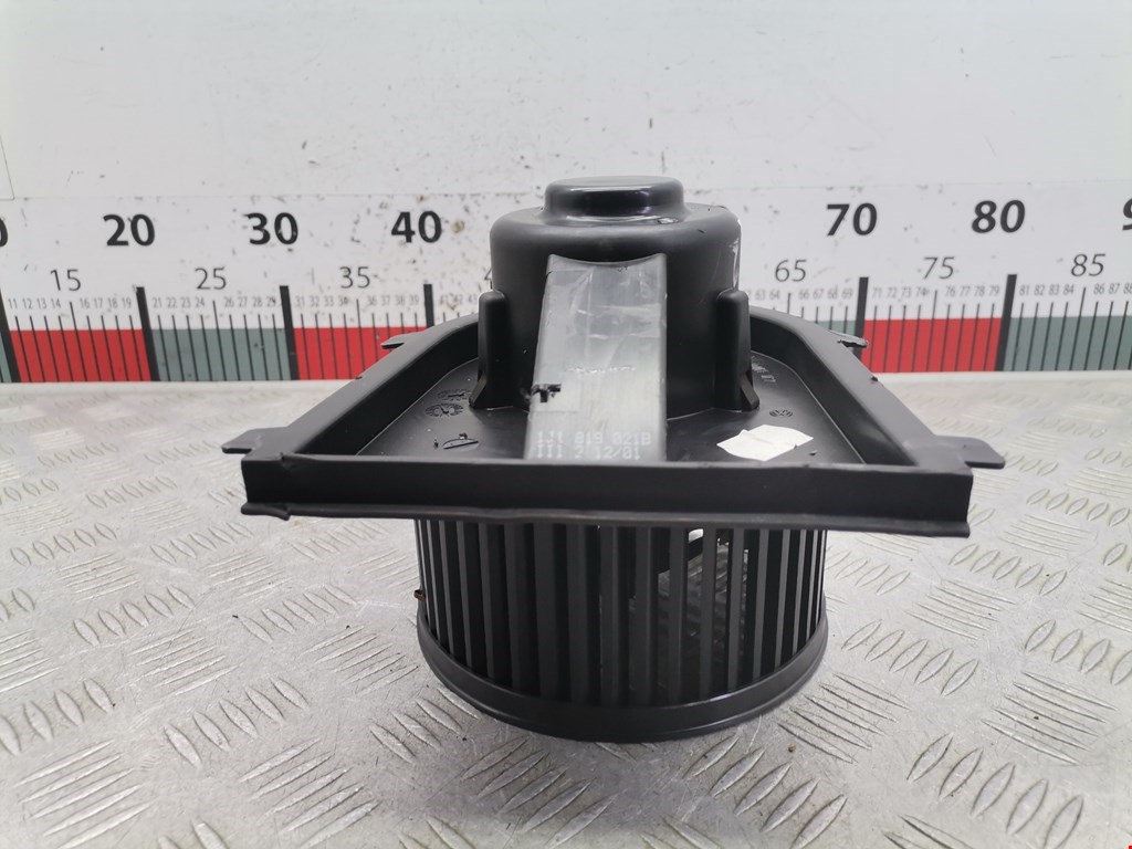 Моторчик (мотор) отопителя салона SEAT Cordoba 1993-2002