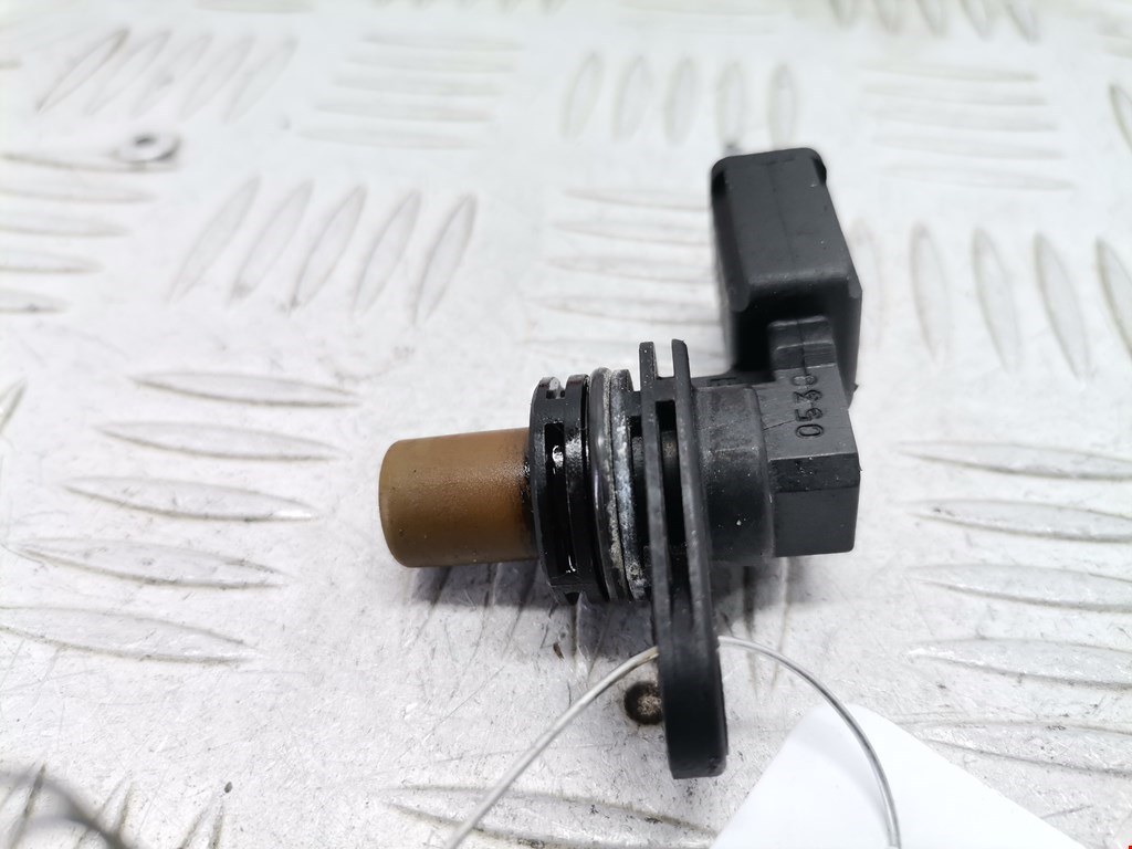 Датчик положения распредвала VOLKSWAGEN Polo III 1994-2001
