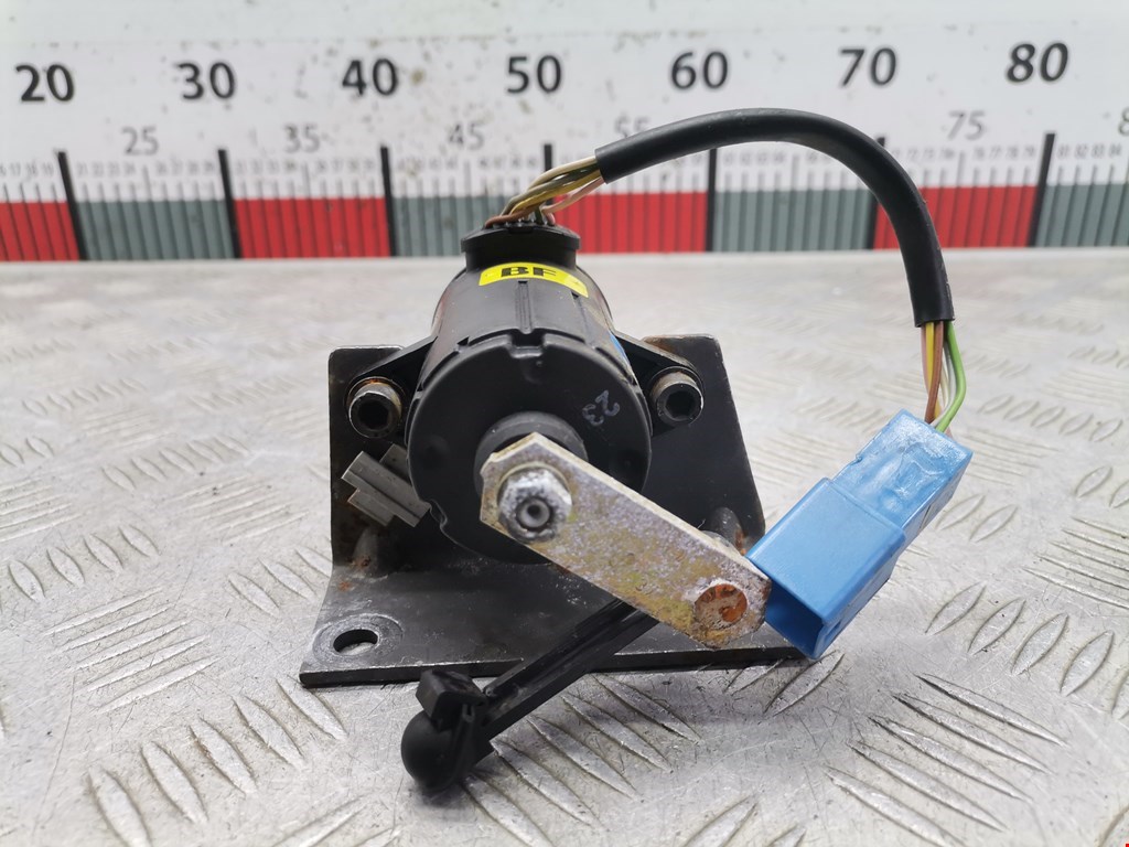 Датчик положения педали акселератора (газа) OPEL Omega B 1994-2004