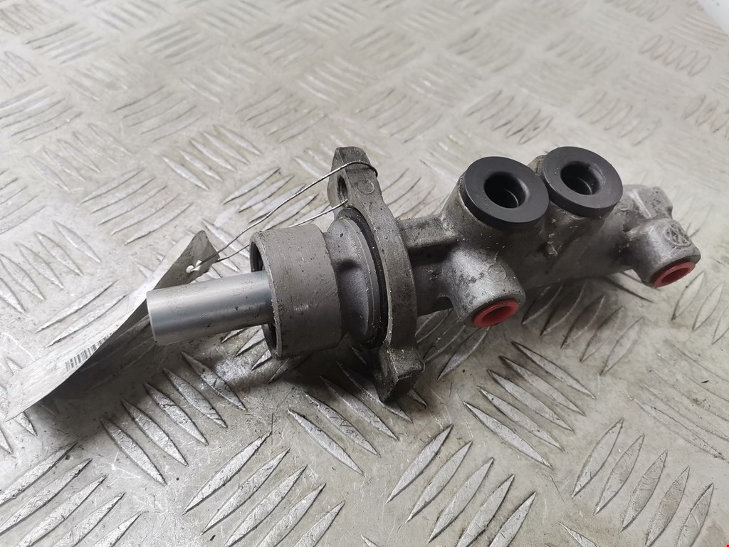 Цилиндр тормозной главный VOLKSWAGEN Golf IV 1997-2003