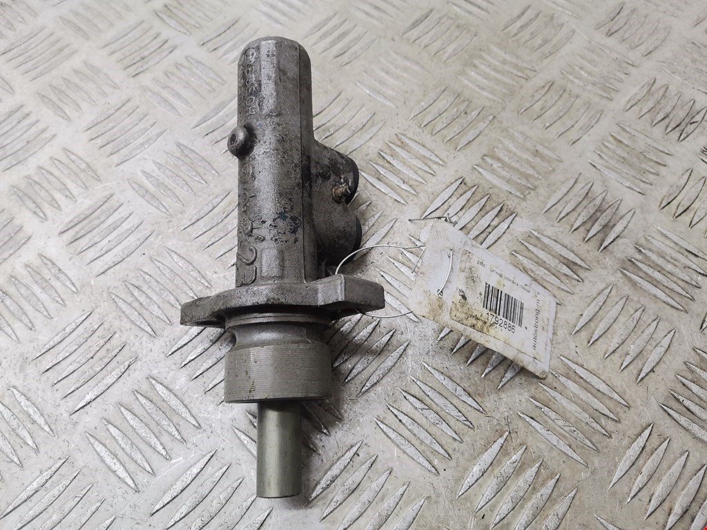 Цилиндр тормозной главный VOLKSWAGEN Golf IV 1997-2003