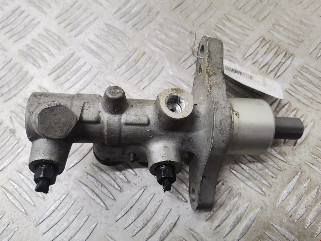 Цилиндр тормозной главный VOLKSWAGEN Golf IV 1997-2003