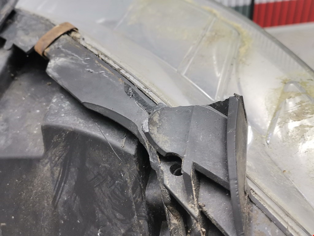 Фара левая MERCEDES-BENZ A-Class W169 2004-2012