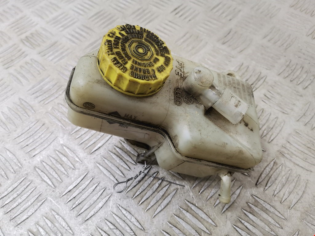 Бачок главного тормозного цилиндра SKODA Fabia MK1 1999-2006