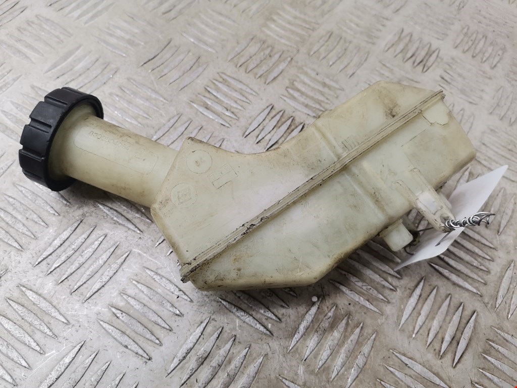 Бачок главного тормозного цилиндра RENAULT Modus 2004-2012