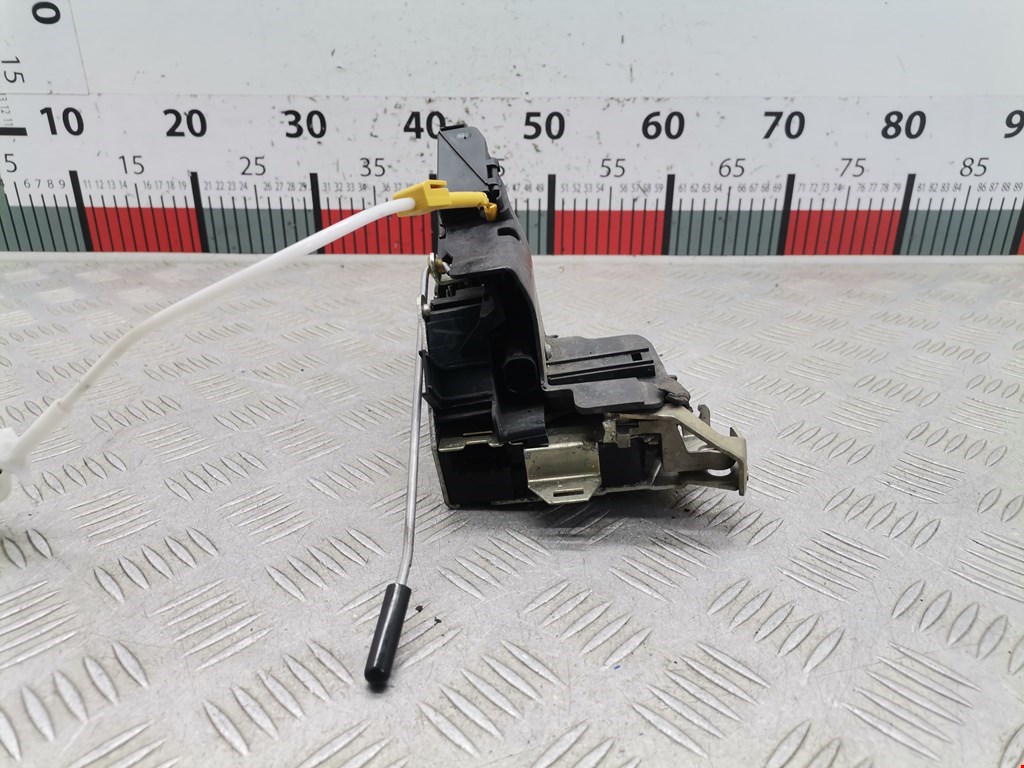 Замок двери передней левой BMW 5er 5 серия E39 1995-2004