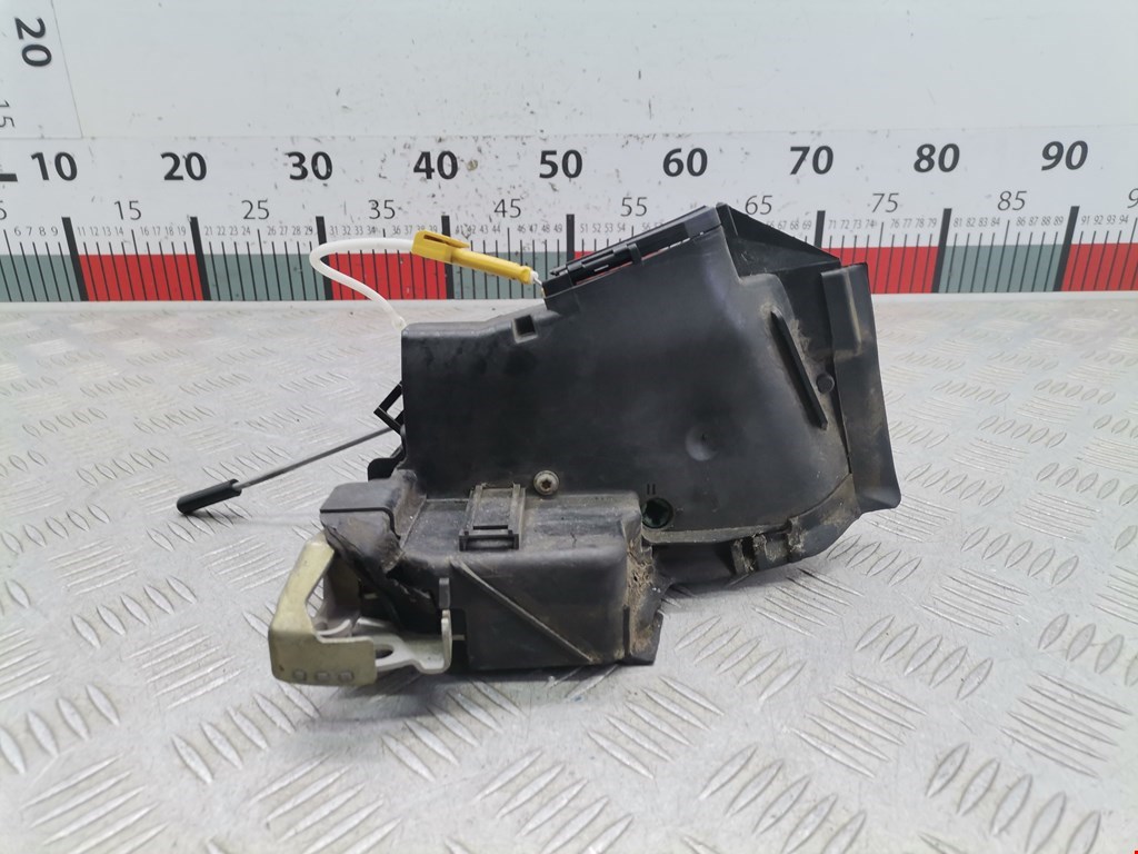 Замок двери передней левой BMW 5er 5 серия E39 1995-2004