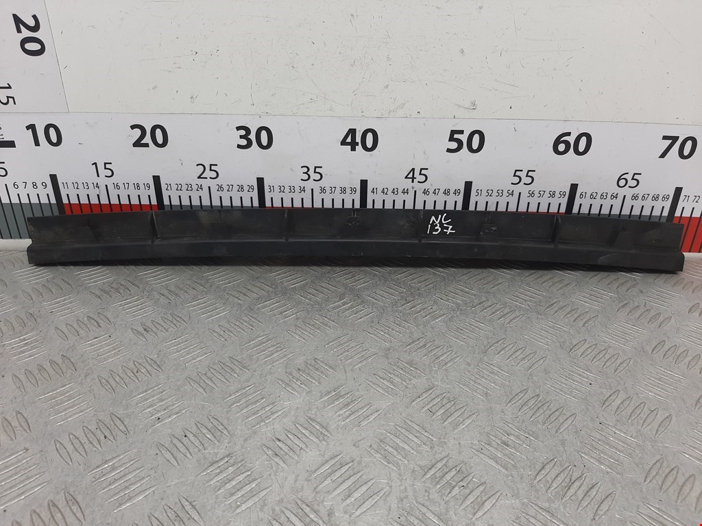 Кронштейн заднего бампера центральный MERCEDES-BENZ R-Class W251 2005-2017