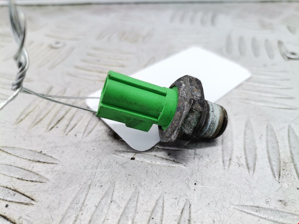 Датчик давления масла FORD Mondeo III 2000-2007