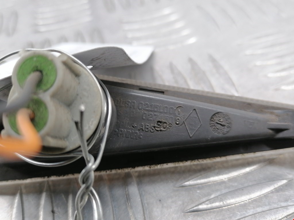 Повторитель на крыло RENAULT Scenic II 2003-2010