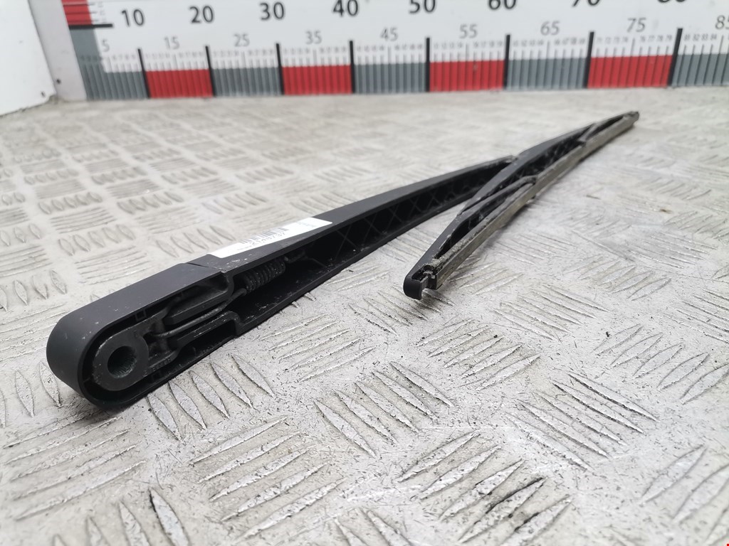 Поводок дворника задний (заднего) PEUGEOT 207 2006-2015