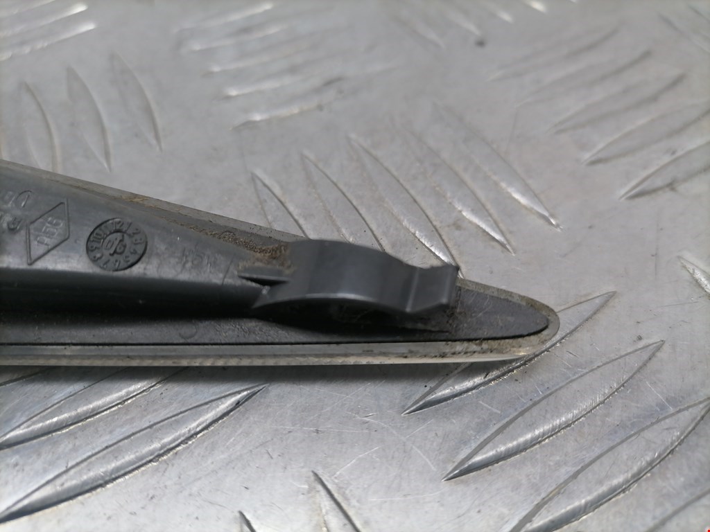 Повторитель на крыло RENAULT Scenic II 2003-2010