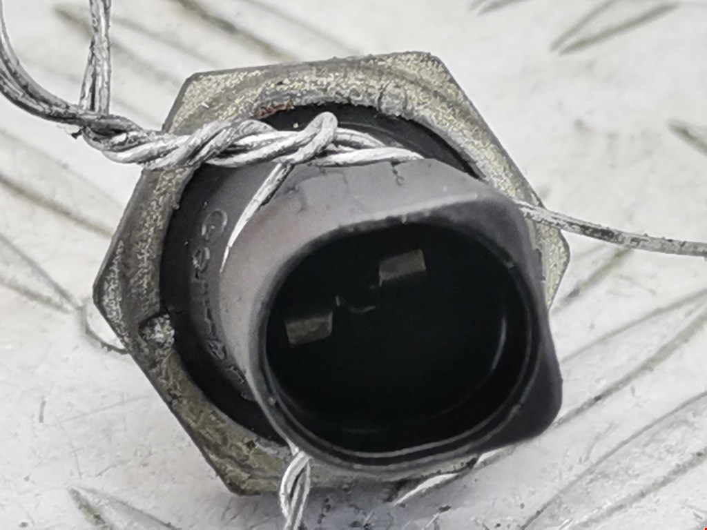 Датчик давления масла VOLKSWAGEN Beetle A4 1998-2010