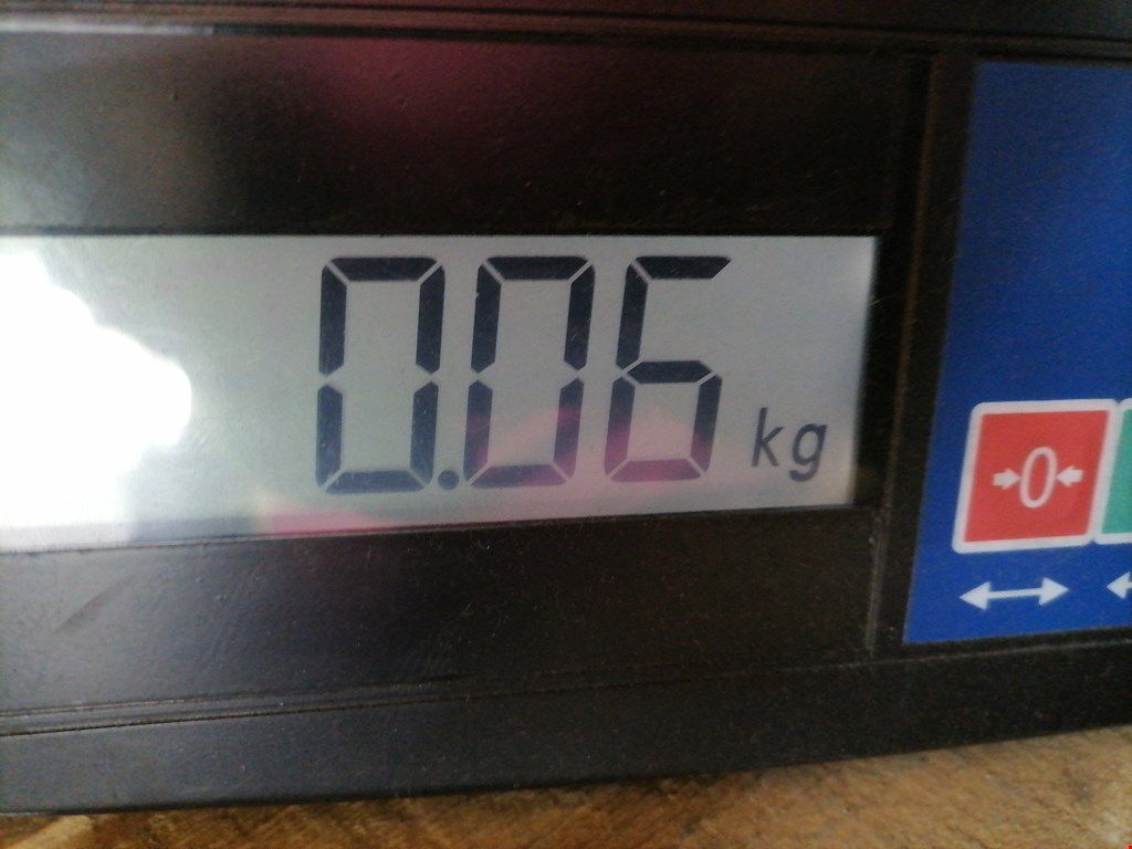 Кронштейн переднего бампера правый VOLKSWAGEN Golf V 2003-2009