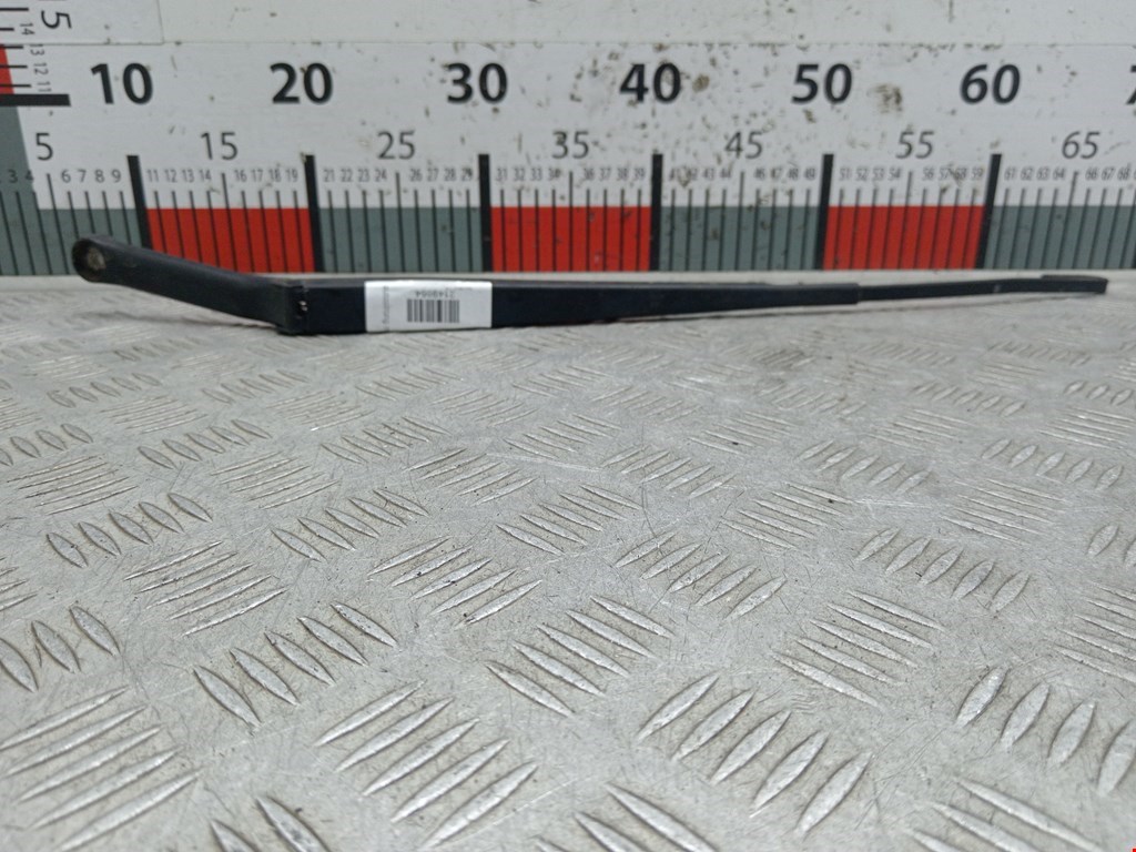 Поводок дворников передний левый/ правый AUDI A6 C5 1997-2004