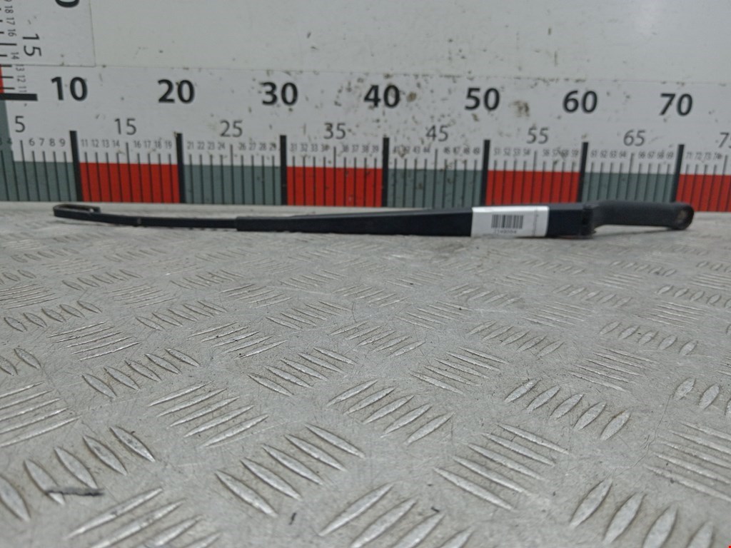 Поводок дворников передний левый/ правый AUDI A6 C5 1997-2004