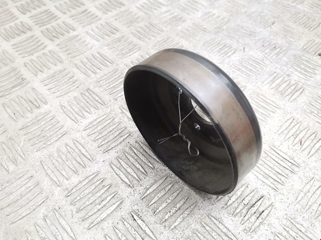 Шкив водяного насоса (помпы) MITSUBISHI Colt Z3 2003-2012