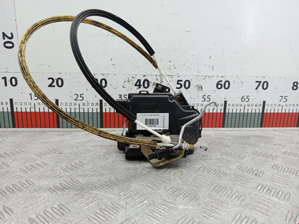 Замок двери задней левой AUDI A6 C5 1997-2004