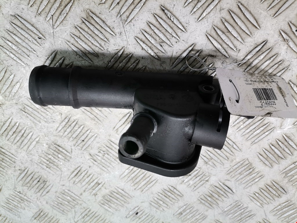 Тройник системы охлаждения VOLKSWAGEN Golf V 2003-2009