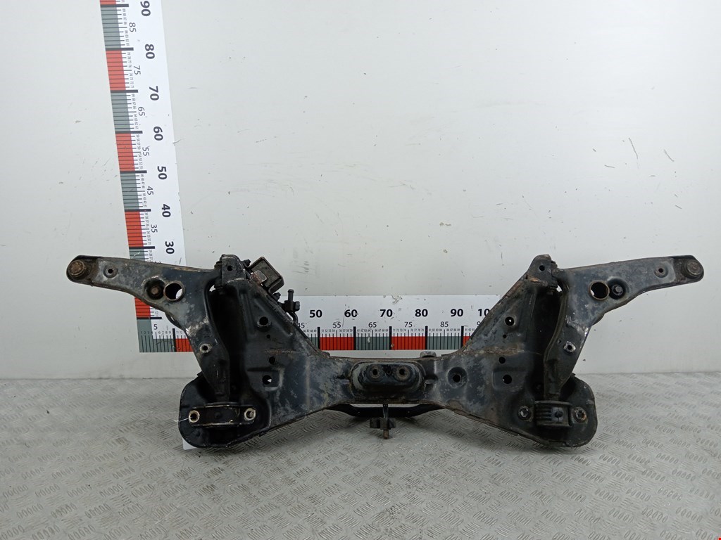 Балка подмоторная (подрамник) MITSUBISHI Space Star 1999-2006