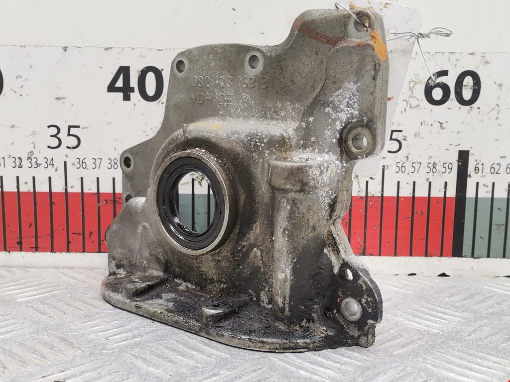 Крышка двигателя передняя VOLKSWAGEN Polo III 1994-2001