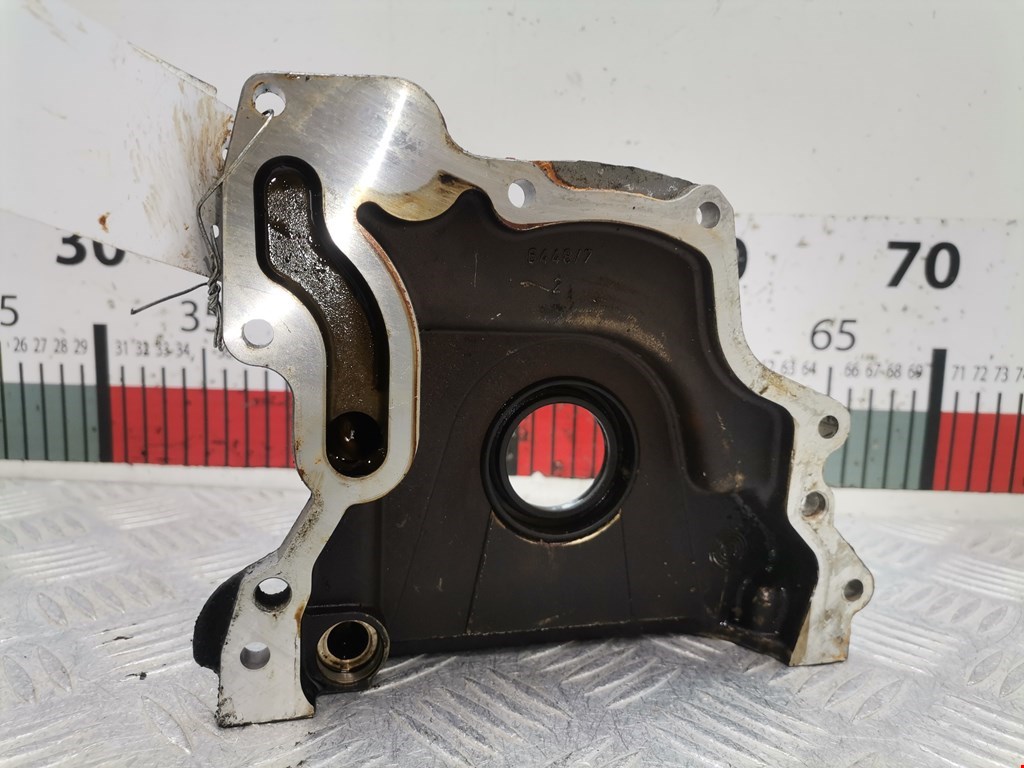 Крышка двигателя передняя VOLKSWAGEN Polo III 1994-2001