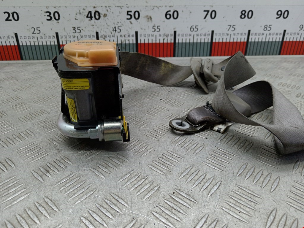 Ремень безопасности передний левый MITSUBISHI Grandis 2003-2011