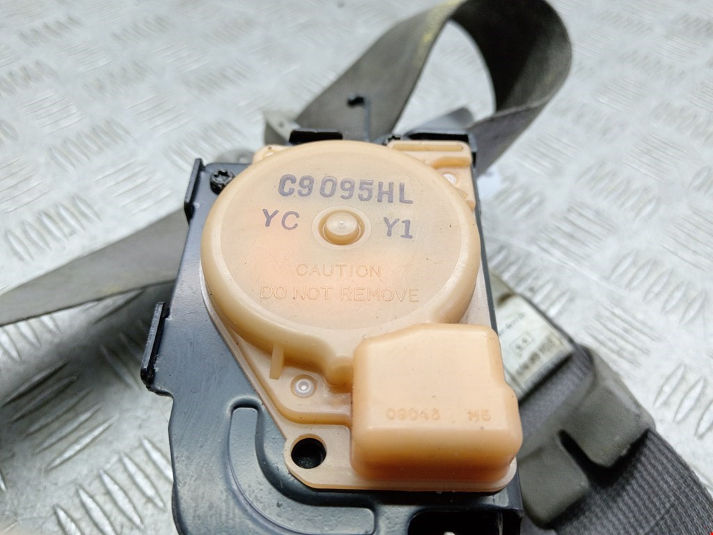 Ремень безопасности передний левый MITSUBISHI Grandis 2003-2011