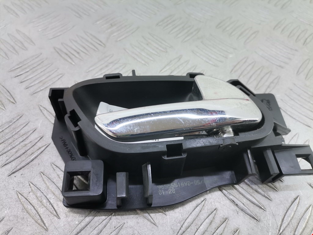 Ручка дверная передняя внутренняя правая PEUGEOT 207 2006-2015