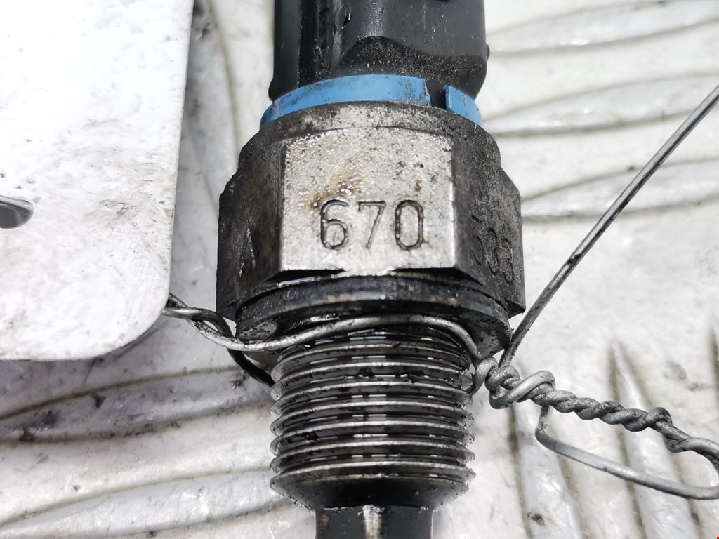 Датчик уровня масла RENAULT Kangoo 1997-2008