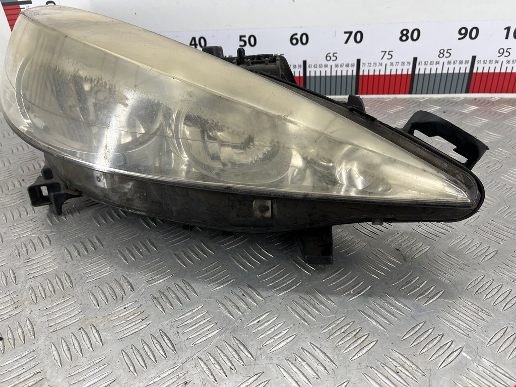 Фара правая PEUGEOT 207 2006-2015