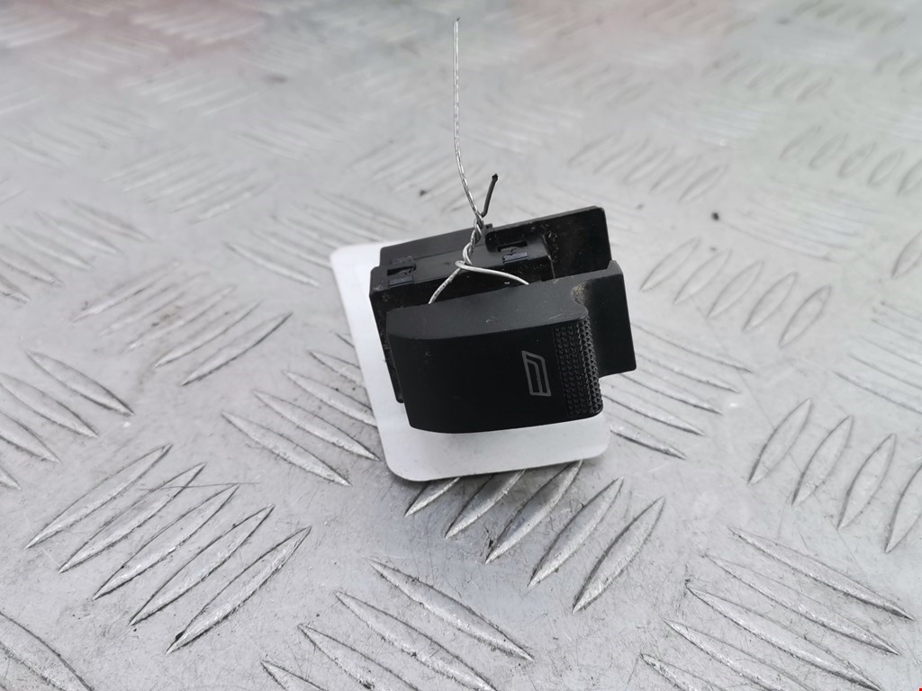 Кнопка стеклоподъемника AUDI A3 8L 1996-2003