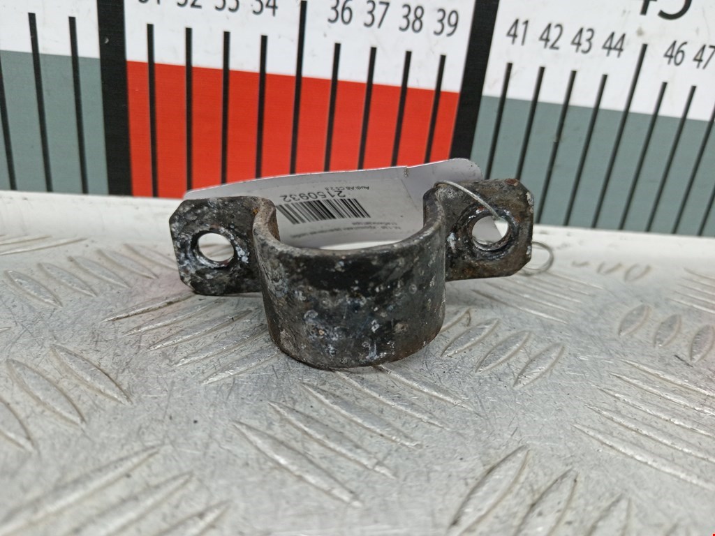 Кронштейн (крепление скоба) стабилизатора переднего Audi A6 C5 (1997-2005)