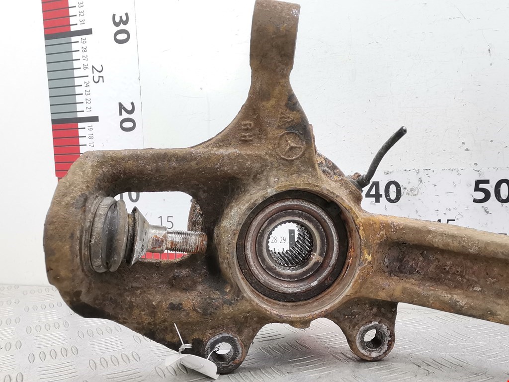 Ступица передняя правая MERCEDES-BENZ R-Class W251 2005-2017