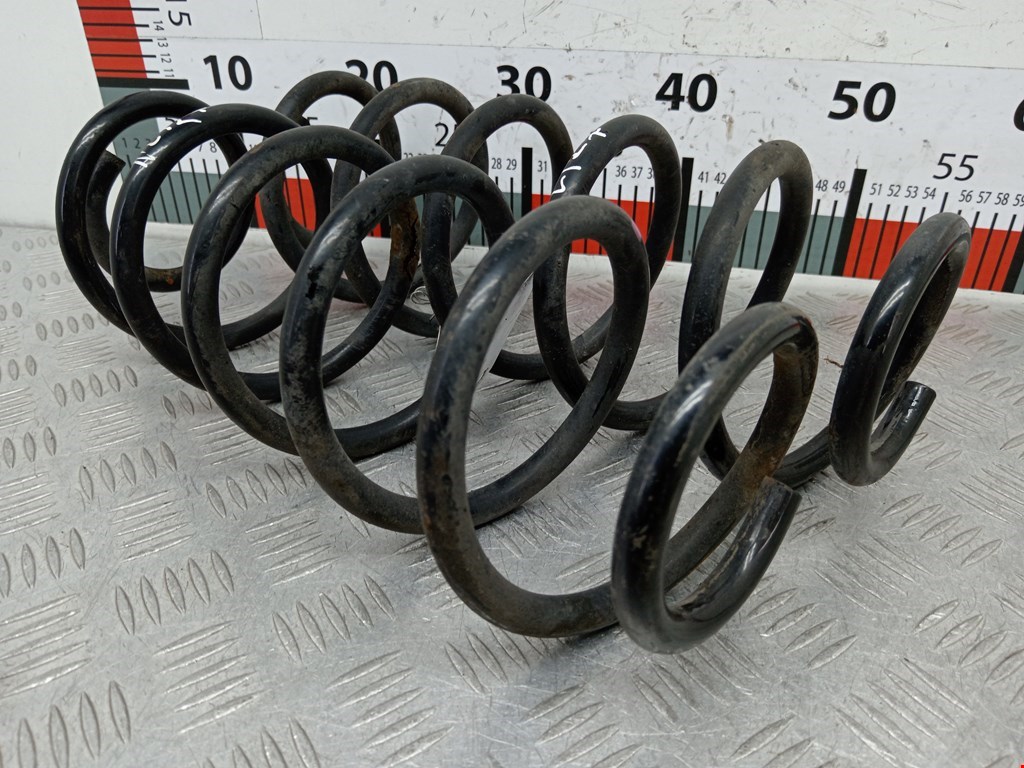 Пружина передняя левая/правая AUDI A4 B5 1995-2001