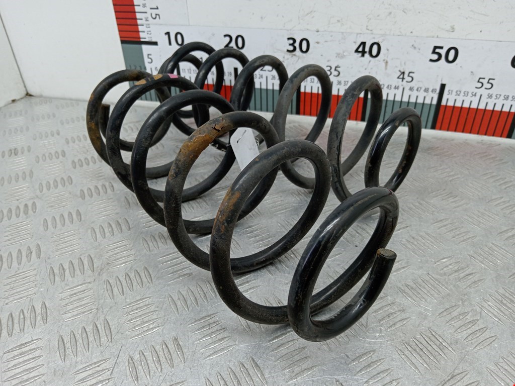 Пружина передняя левая/правая AUDI A4 B5 1995-2001