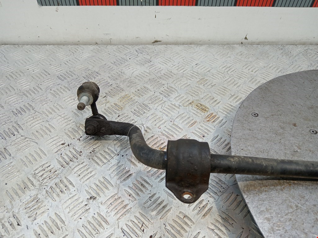 Стабилизатор задний (поперечной устойчивости подвески) BMW X5 E53 1999-2006