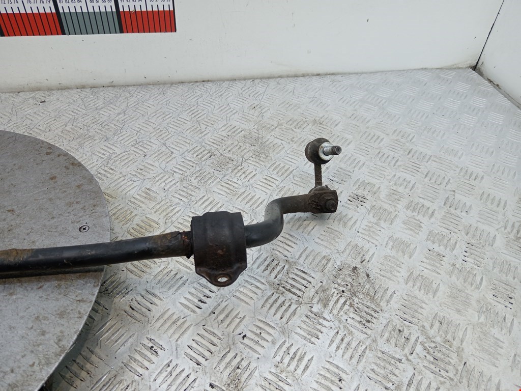 Стабилизатор задний (поперечной устойчивости подвески) BMW X5 E53 1999-2006