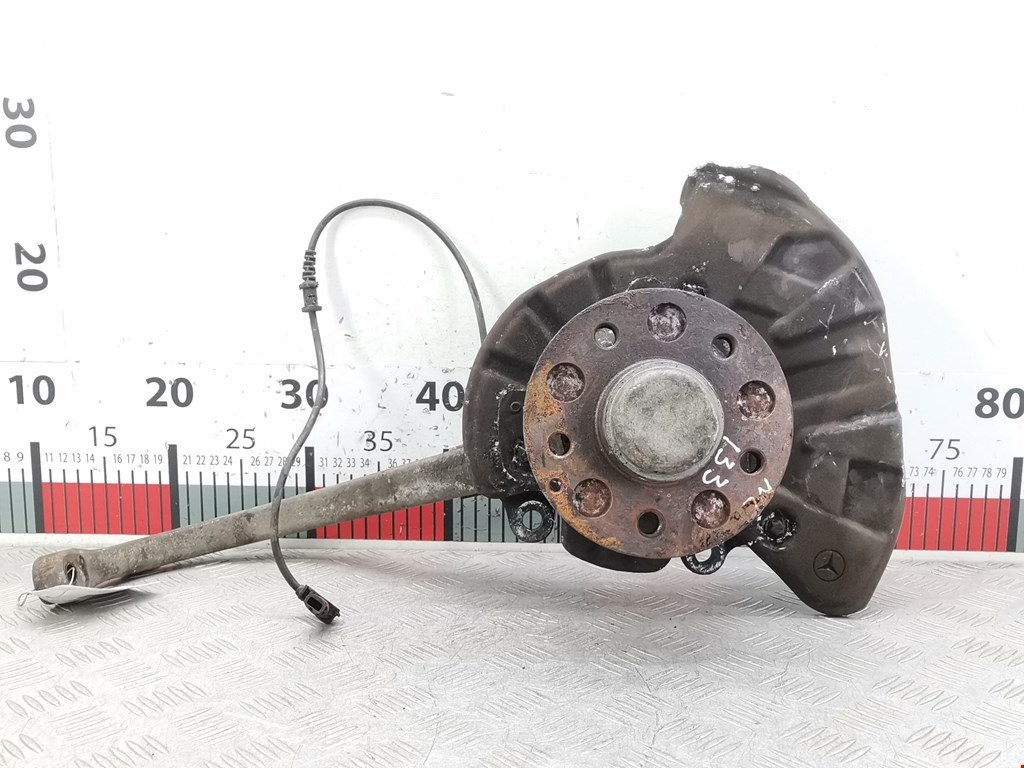 Ступица передняя правая MERCEDES-BENZ S-Class IV W220 1998-2005