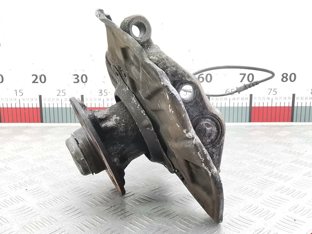 Ступица передняя правая MERCEDES-BENZ S-Class IV W220 1998-2005