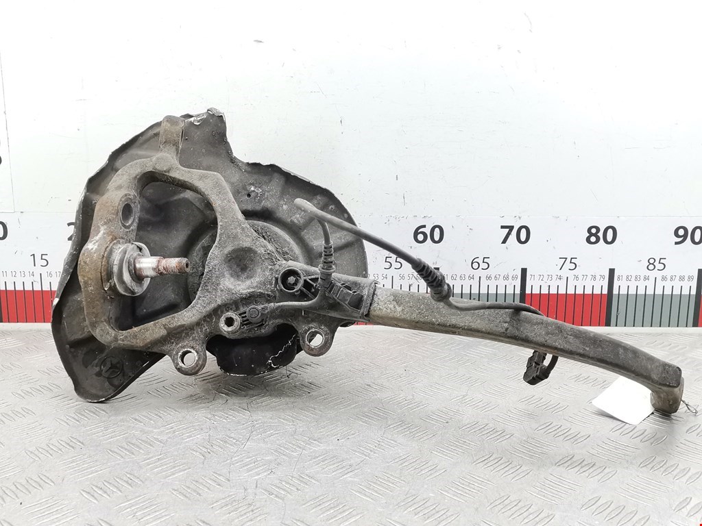 Ступица передняя правая MERCEDES-BENZ S-Class IV W220 1998-2005