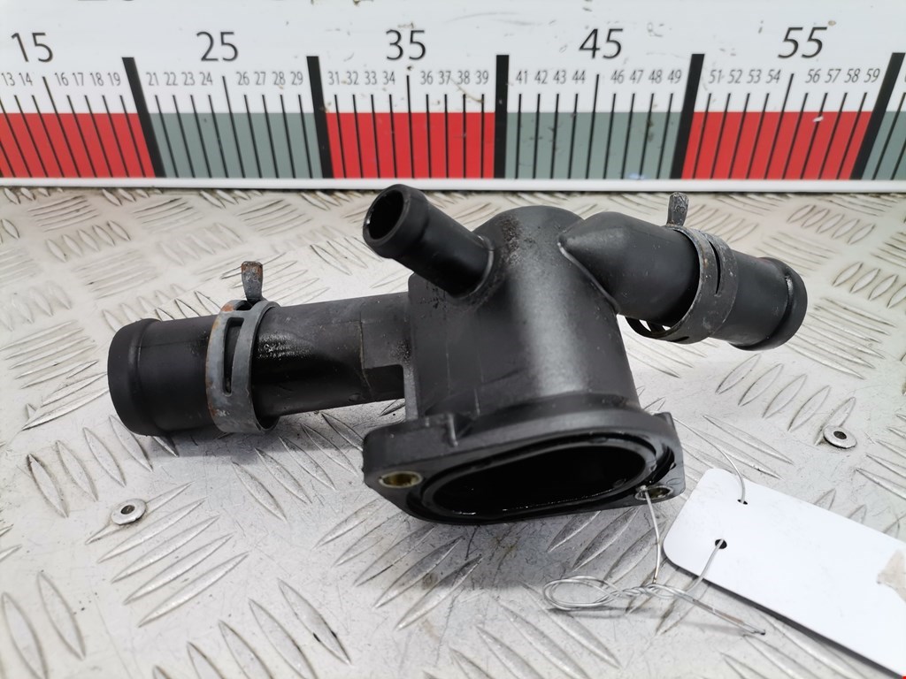 Тройник системы охлаждения VOLKSWAGEN Beetle A4 1998-2010