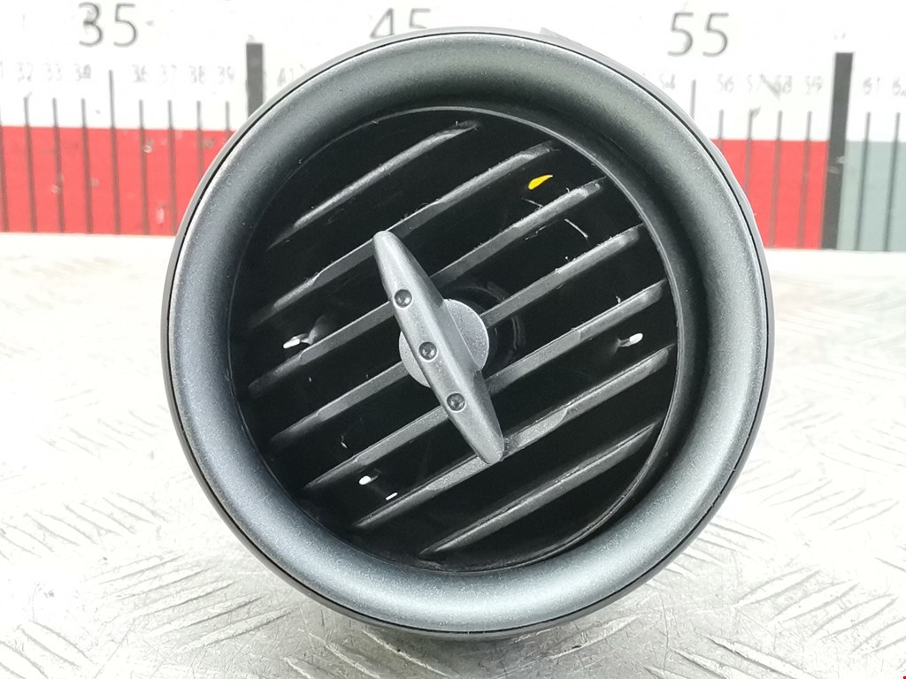 Дефлектор воздушный SEAT Ibiza 2002-2008