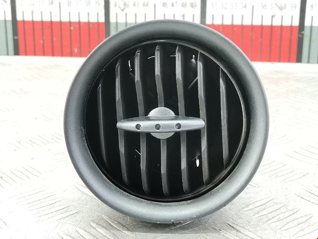 Дефлектор воздушный SEAT Ibiza 2002-2008